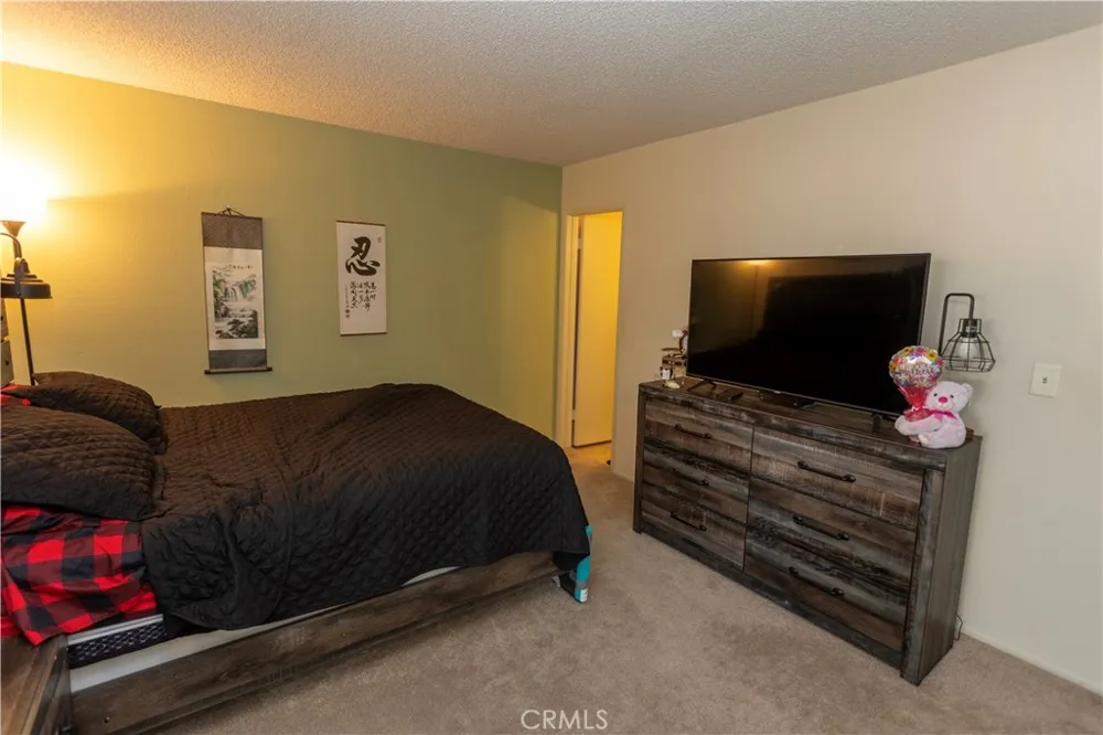 26344 Oak Plain #E Newhall, CA 91321