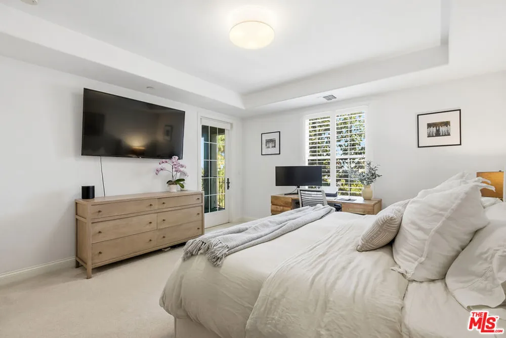 12975 Agustin Place #134 Playa Vista, CA 90094