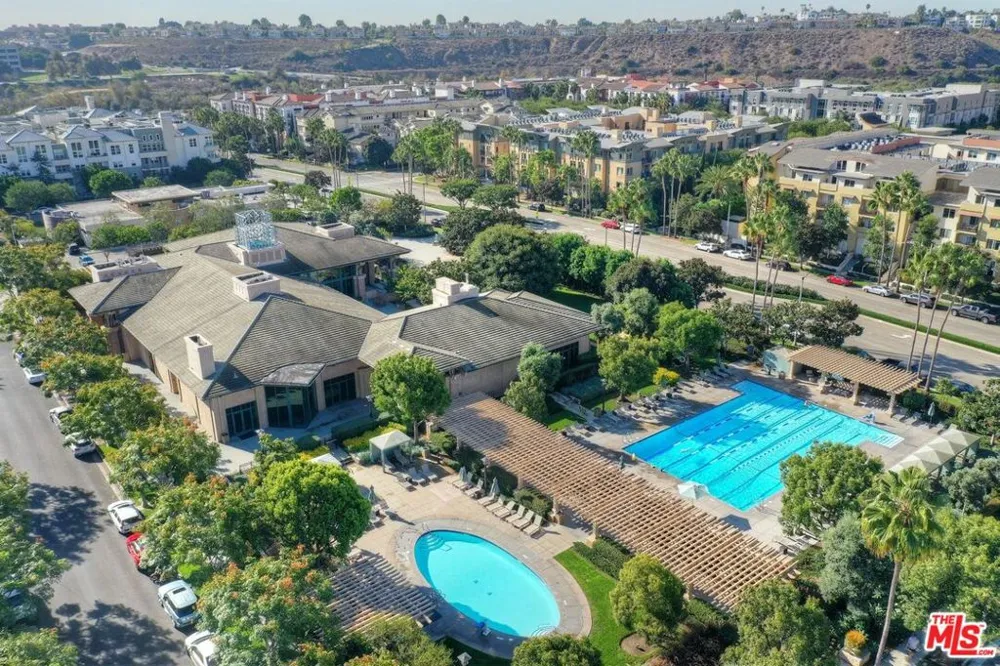 12975 Agustin Place #134 Playa Vista, CA 90094