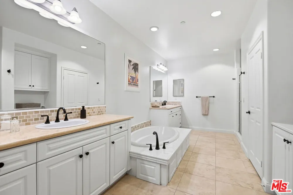 12975 Agustin Place #134 Playa Vista, CA 90094