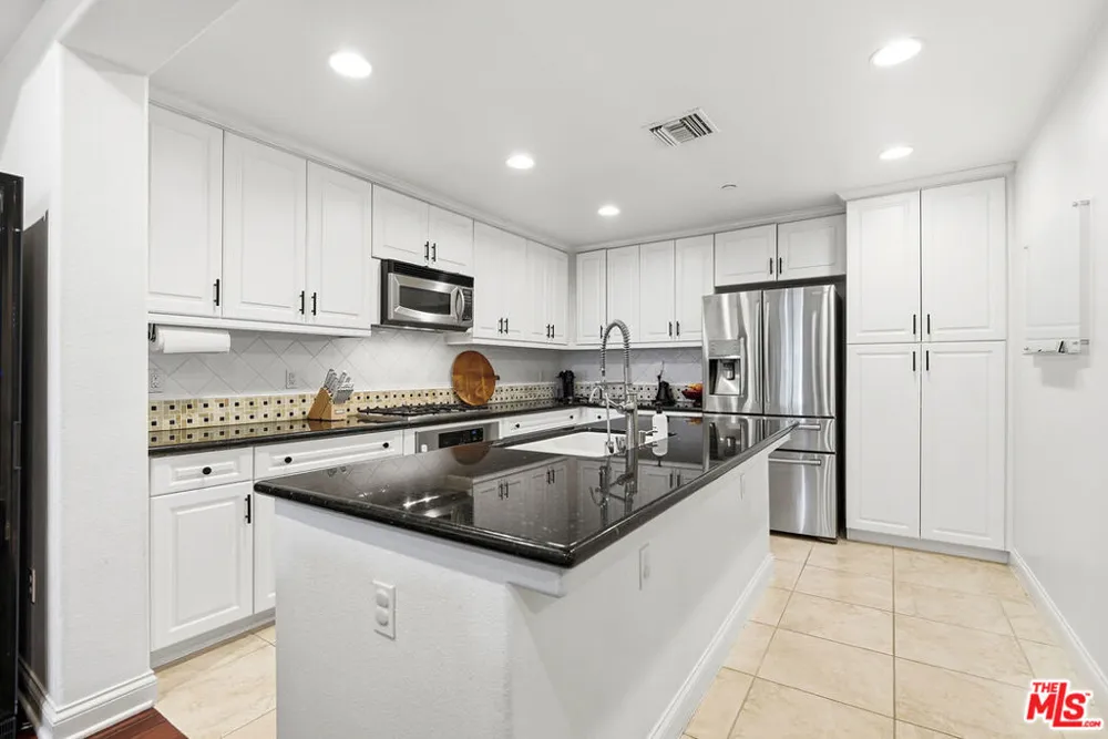 12975 Agustin Place #134 Playa Vista, CA 90094