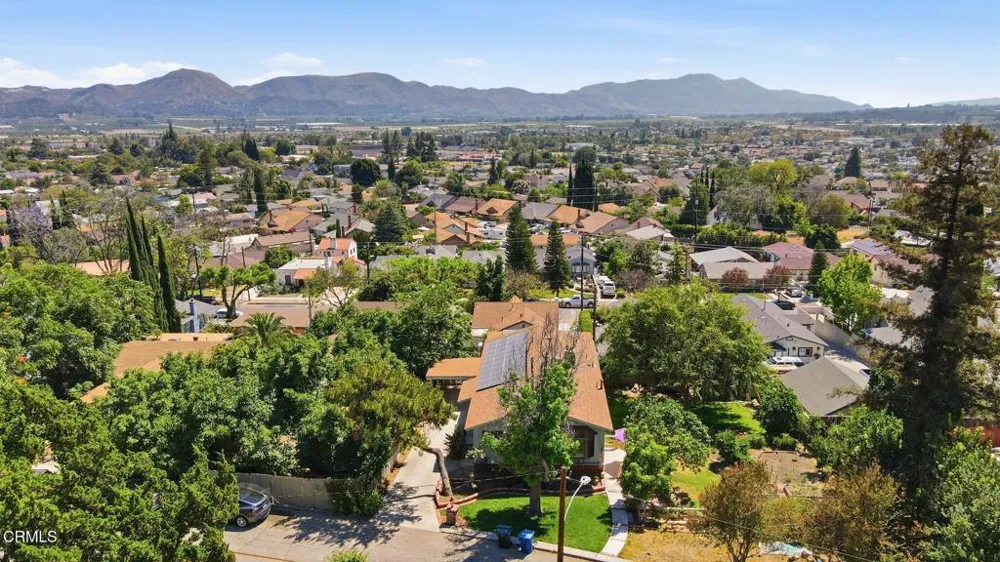 379 Foothill Drive Fillmore, CA 93015