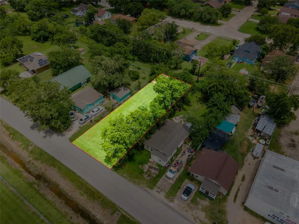 1826 Zapata Street Freeport, TX 77541