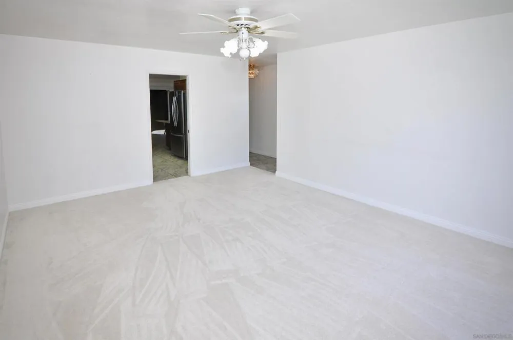 576 Douglas Street Chula Vista, CA 91910