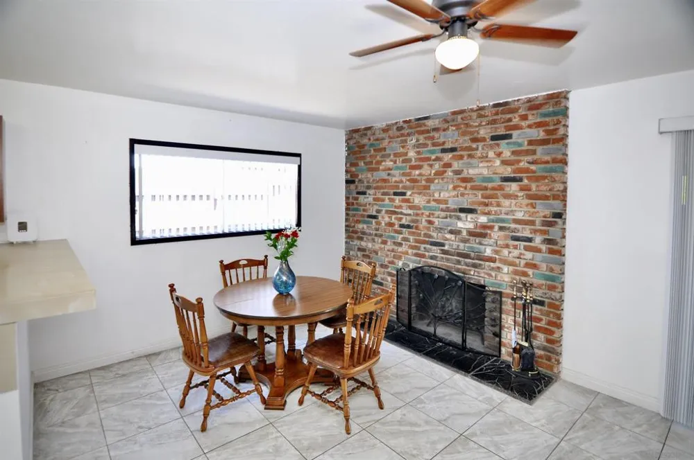 576 Douglas Street Chula Vista, CA 91910