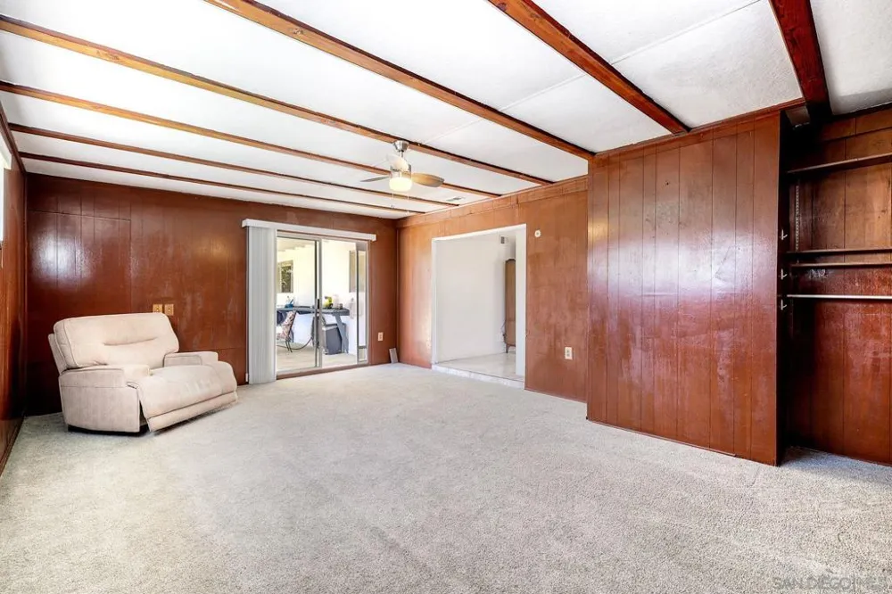 576 Douglas Street Chula Vista, CA 91910