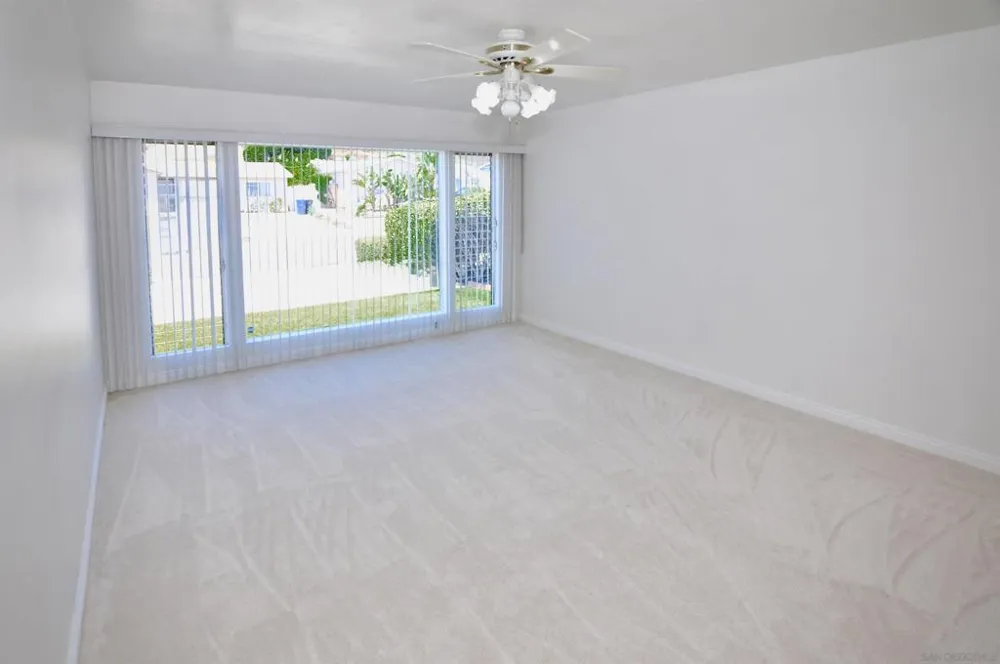 576 Douglas Street Chula Vista, CA 91910