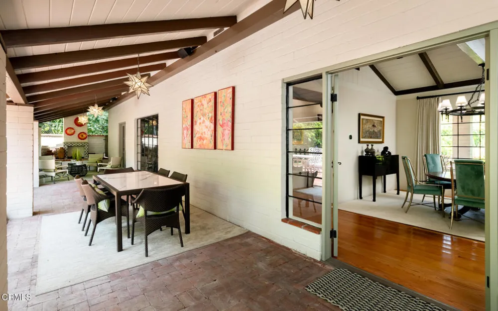 1115 S Oak Knoll Avenue Pasadena, CA 91106