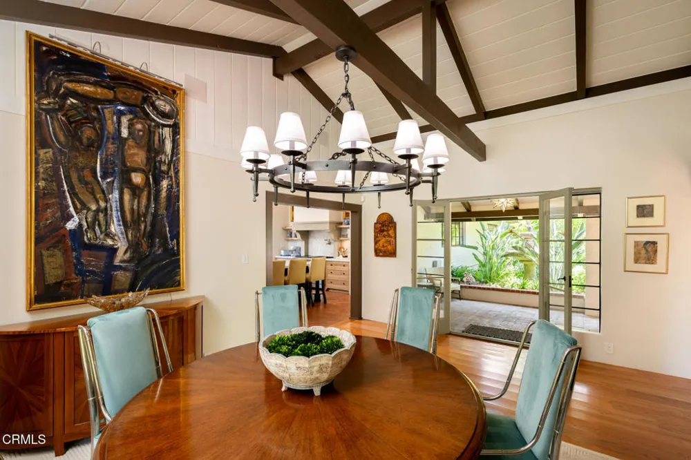 1115 S Oak Knoll Avenue Pasadena, CA 91106