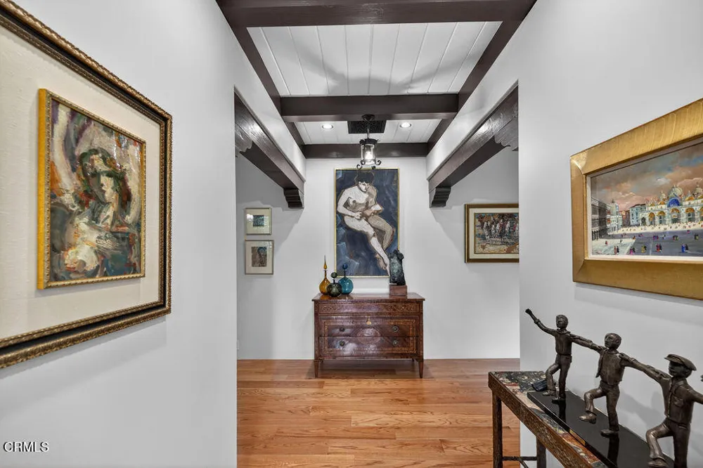 1115 S Oak Knoll Avenue Pasadena, CA 91106