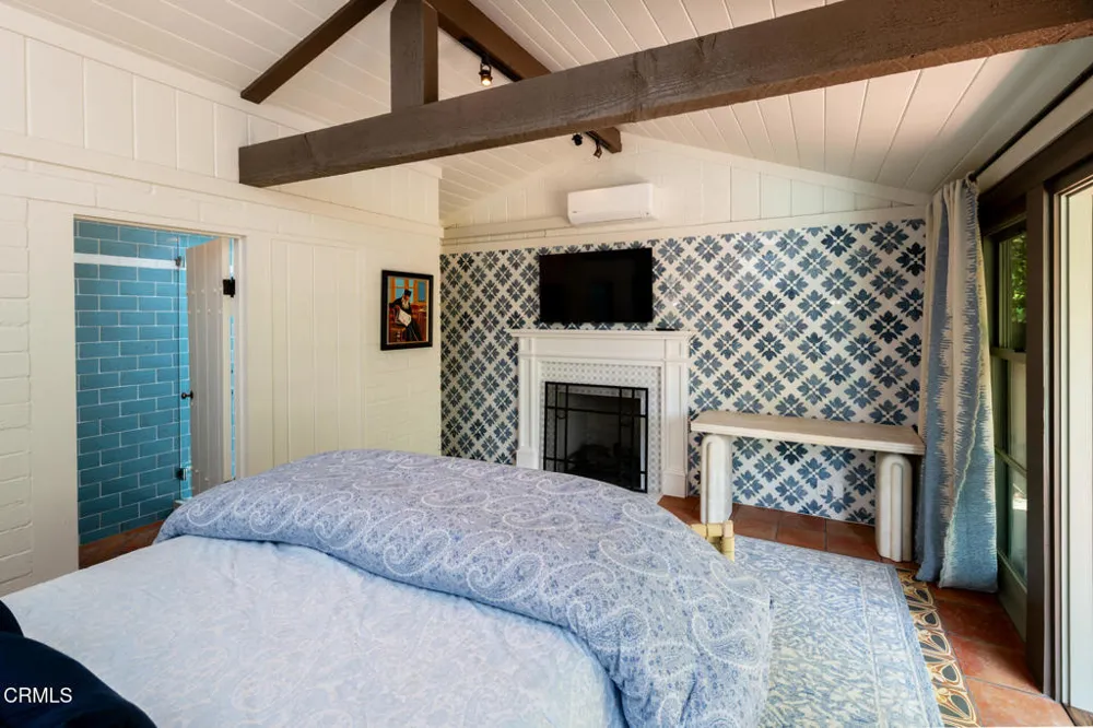 1115 S Oak Knoll Avenue Pasadena, CA 91106