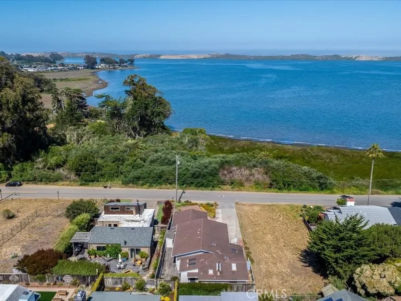 1556 3rd Los Osos, CA 93402