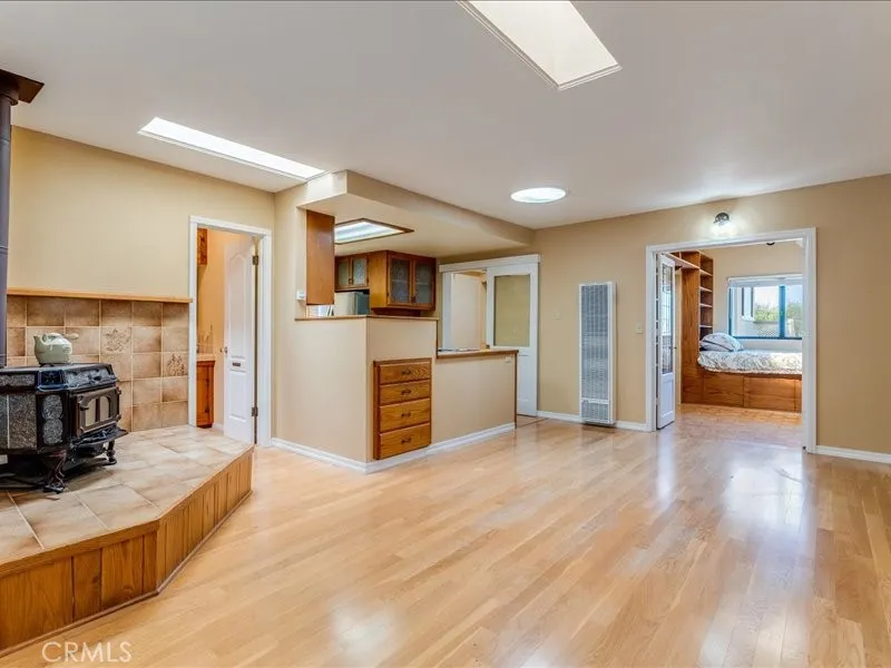 1556 3rd Los Osos, CA 93402