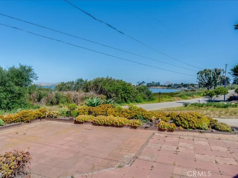 1556 3rd Los Osos, CA 93402