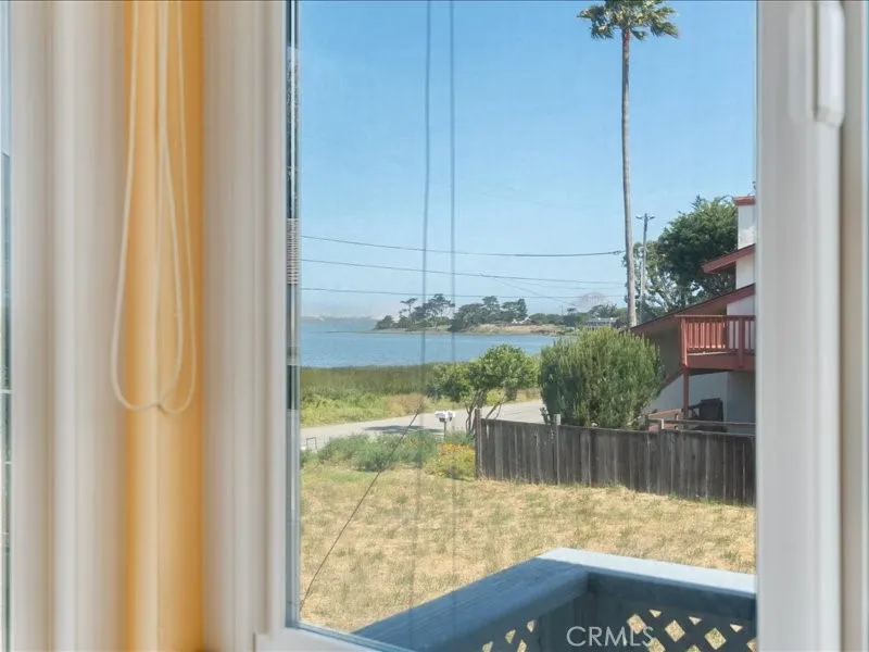 1556 3rd Los Osos, CA 93402
