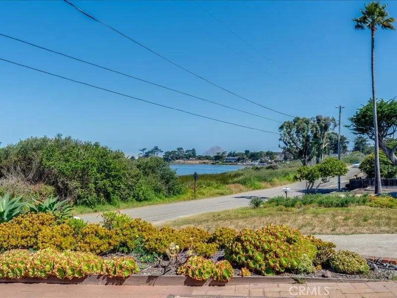 1556 3rd Los Osos, CA 93402
