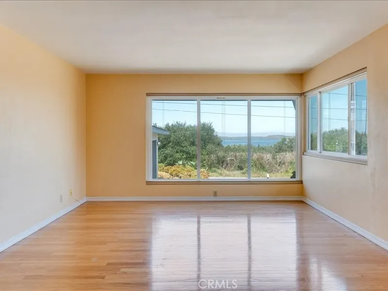 1556 3rd Los Osos, CA 93402