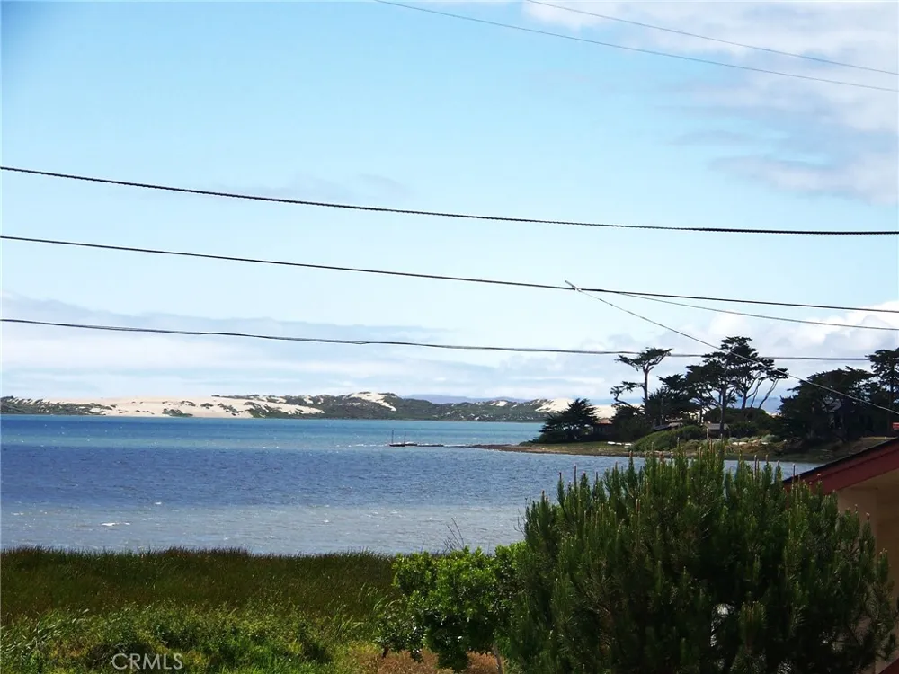 1556 3rd Los Osos, CA 93402