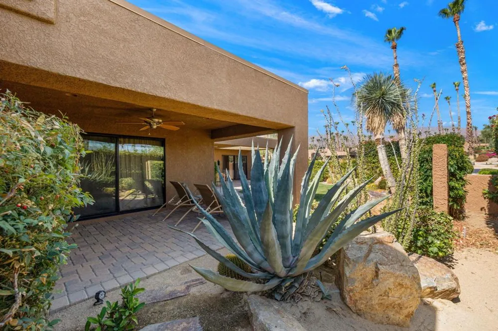 73640 Jasmine Place Palm Desert, CA 92260