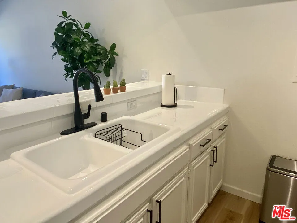 1655 E Palm Canyon Drive #318 Palm Springs, CA 92264