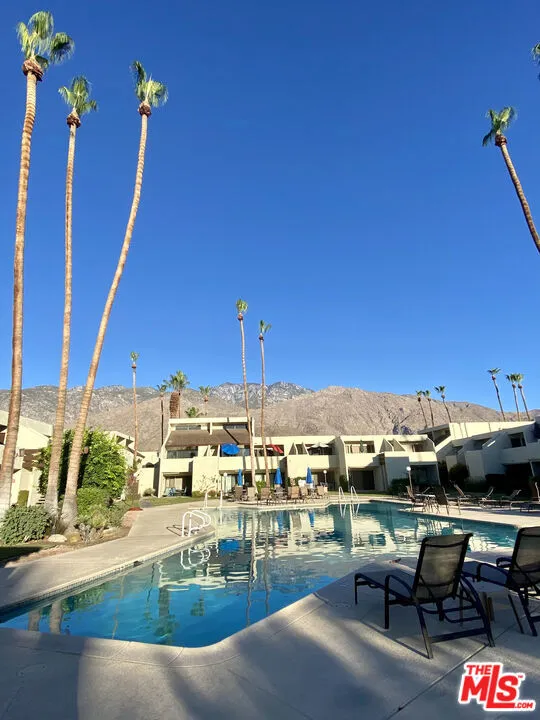 1655 E Palm Canyon Drive #318 Palm Springs, CA 92264