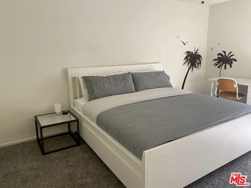 1655 E Palm Canyon Drive #318 Palm Springs, CA 92264