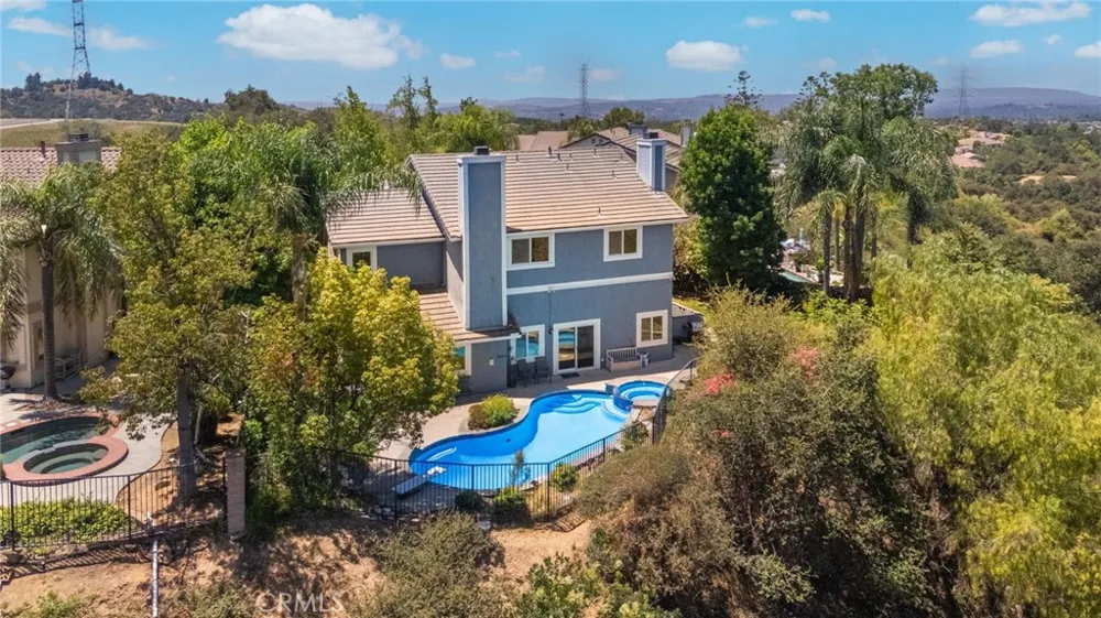 6685 Quail Court La Verne, CA 91750
