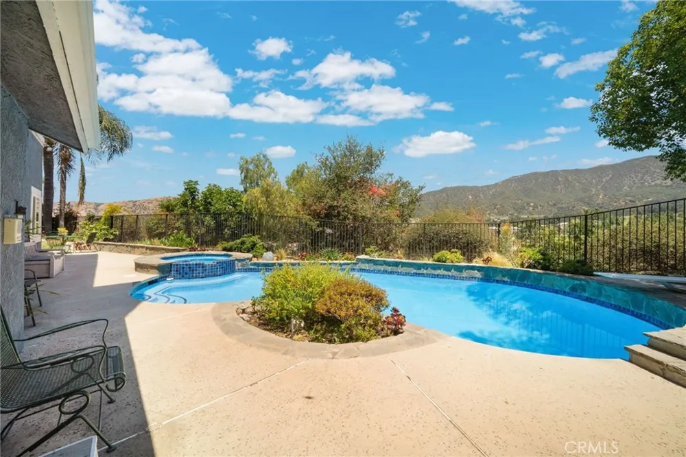 6685 Quail Court La Verne, CA 91750