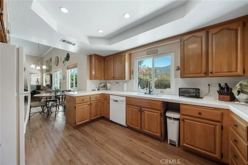 6685 Quail Court La Verne, CA 91750