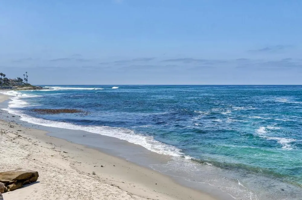 220 Coast Blvd #1B La Jolla, CA 92037