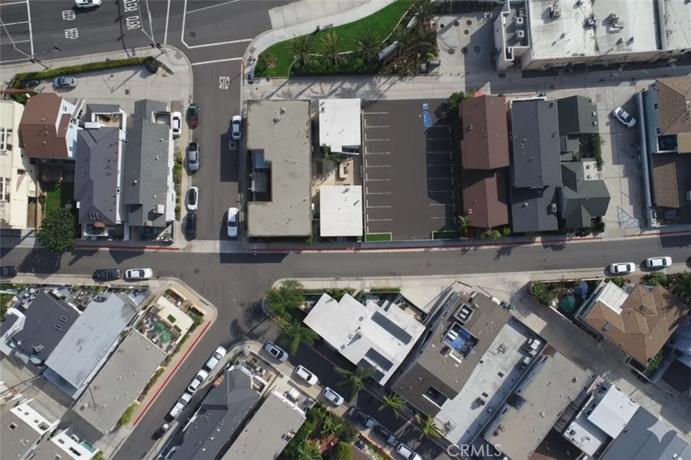 522 Clubhouse Avenue Newport Beach, CA 92663
