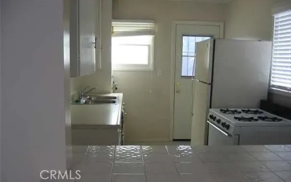 522 Clubhouse Avenue Newport Beach, CA 92663