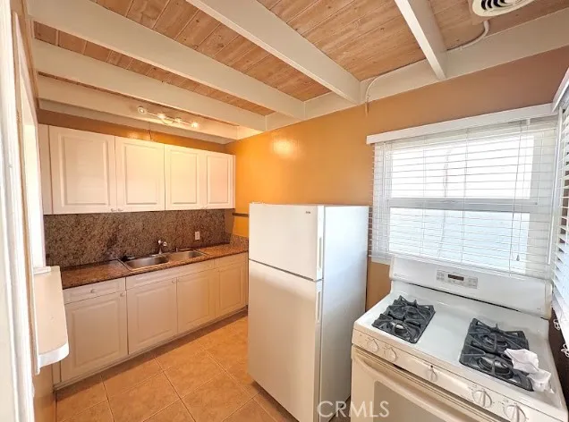 522 Clubhouse Avenue Newport Beach, CA 92663