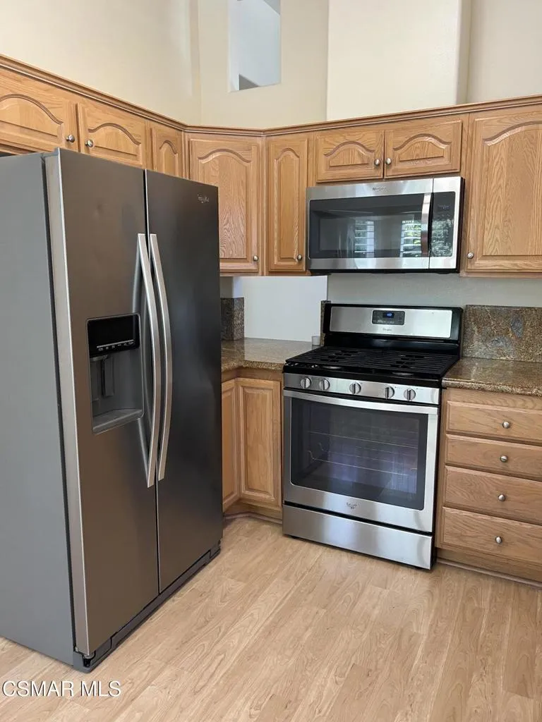 255 Skyline Drive Thousand Oaks, CA 91362