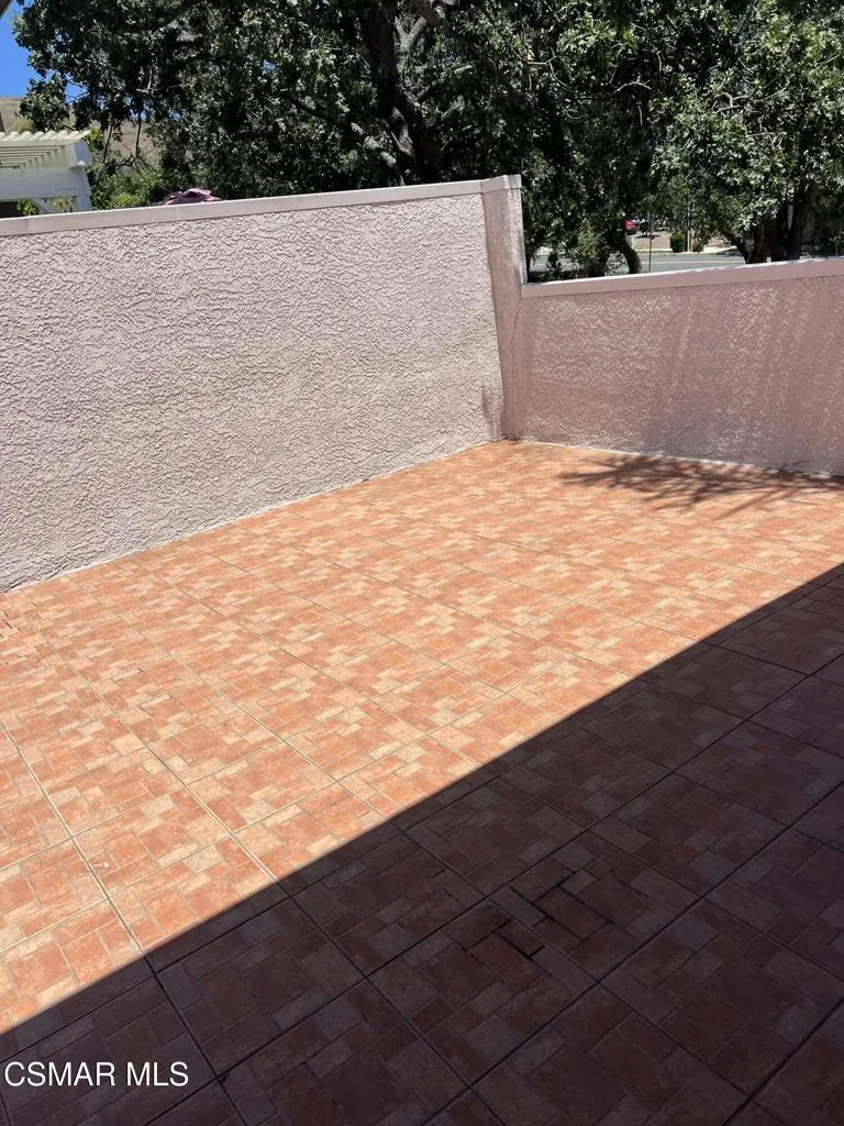 255 Skyline Drive Thousand Oaks, CA 91362