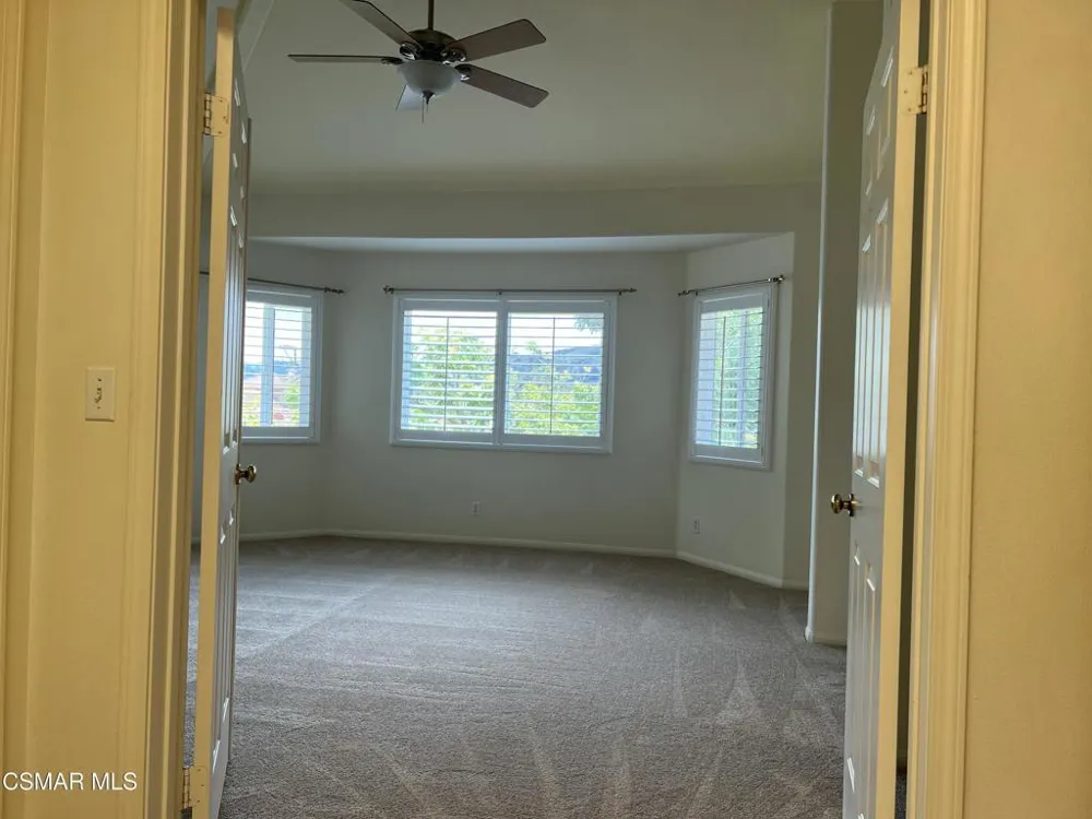 255 Skyline Drive Thousand Oaks, CA 91362