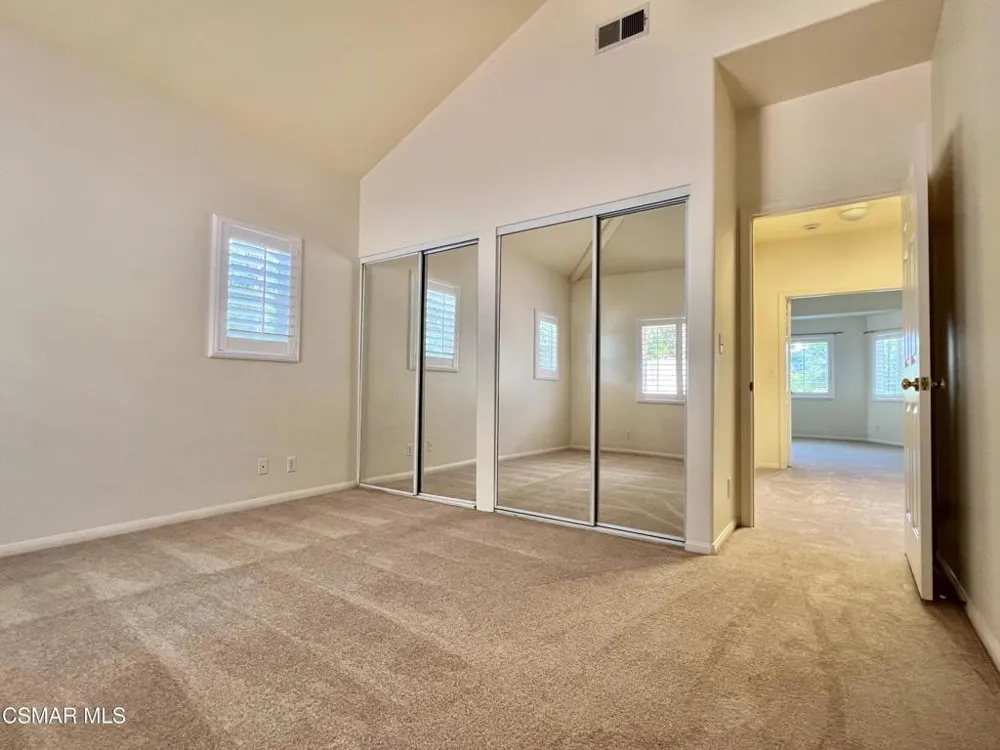 255 Skyline Drive Thousand Oaks, CA 91362