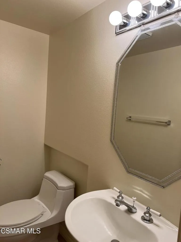 255 Skyline Drive Thousand Oaks, CA 91362