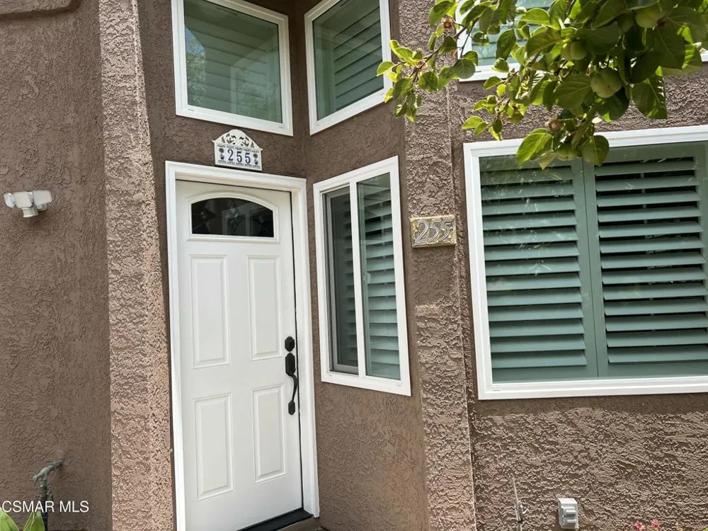 255 Skyline Drive Thousand Oaks, CA 91362