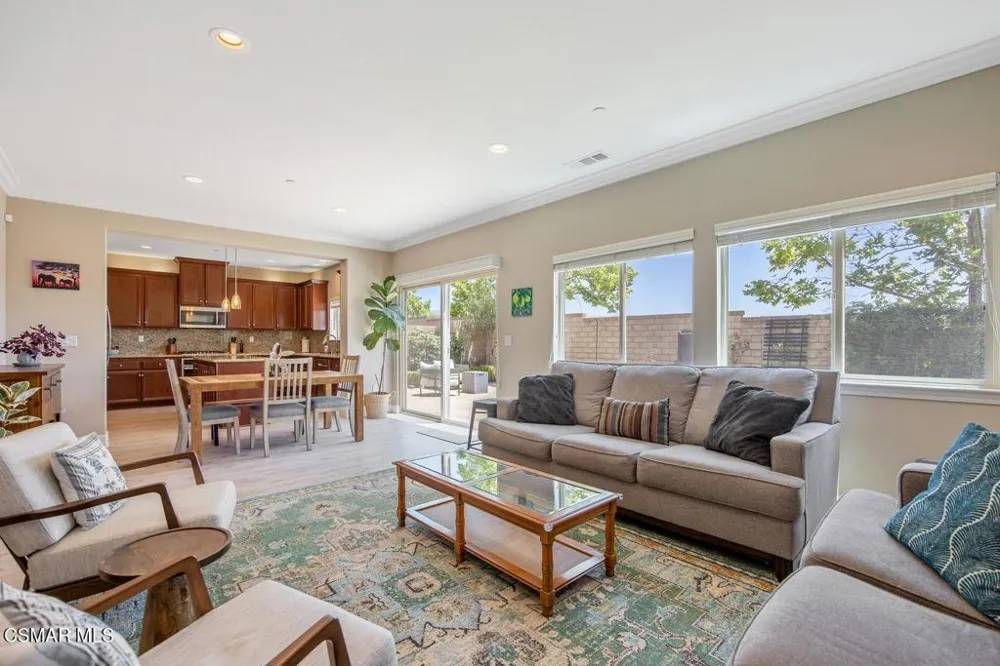 7092 Crimora Avenue Moorpark, CA 93021