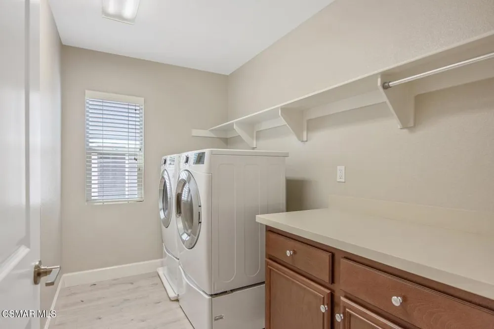 7092 Crimora Avenue Moorpark, CA 93021