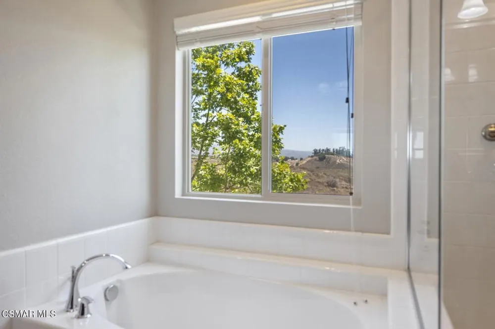 7092 Crimora Avenue Moorpark, CA 93021