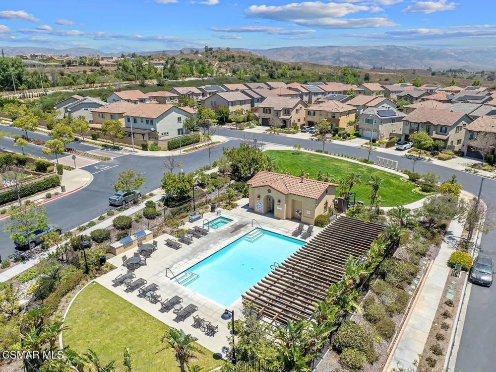 7092 Crimora Avenue Moorpark, CA 93021