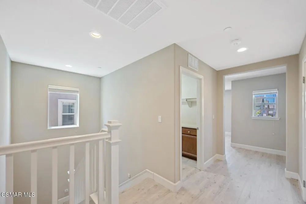 7092 Crimora Avenue Moorpark, CA 93021