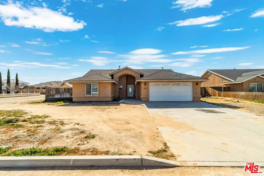 9516 Mendiburu Road California City, CA 93505