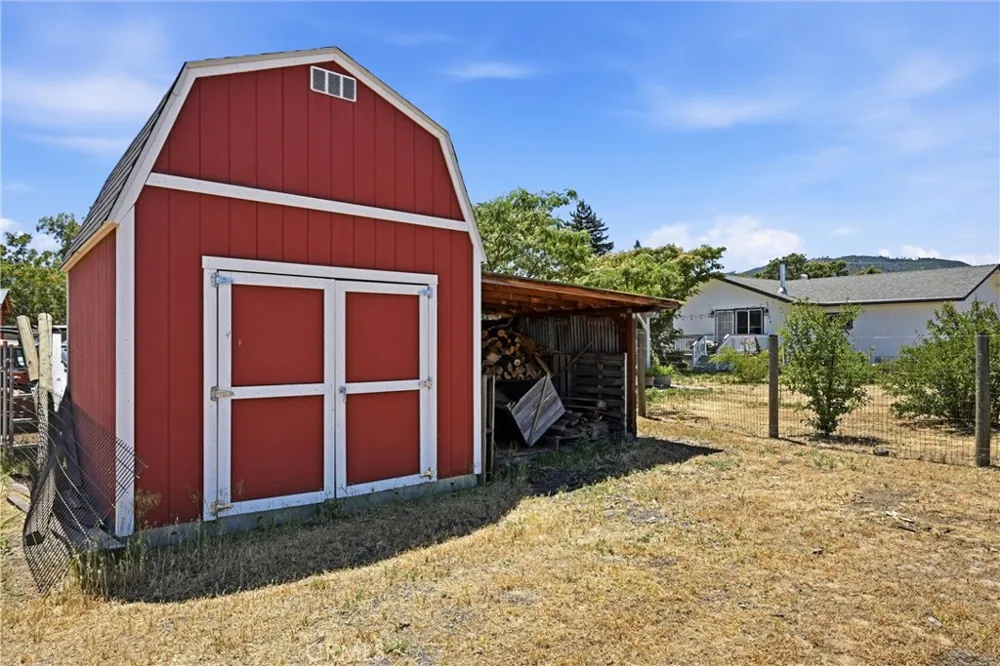 20857 Saint Stephens Road Middletown, CA 95461