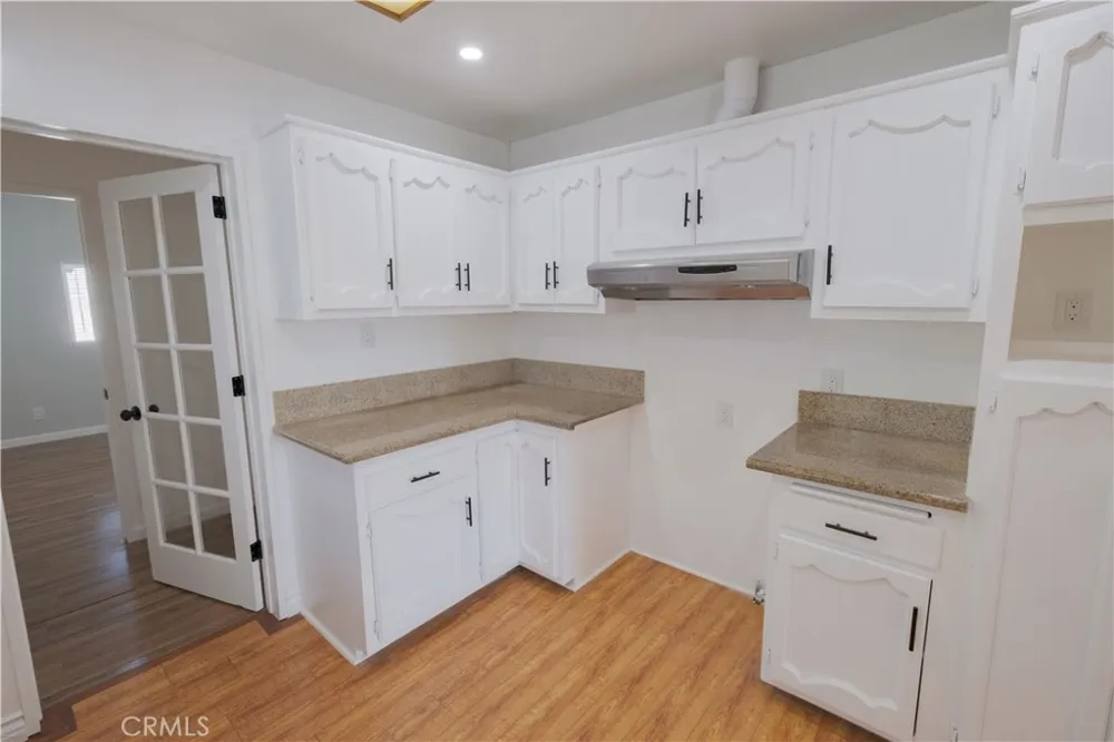 1008 S Herbert Ave Los Angeles, CA 90023