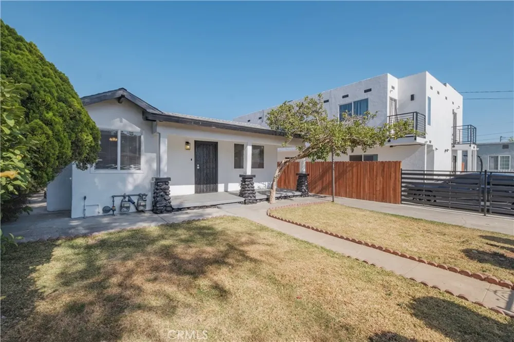 1008 S Herbert Ave Los Angeles, CA 90023