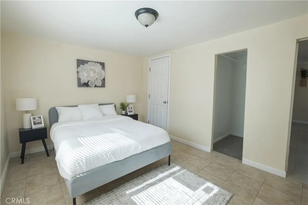 1008 S Herbert Ave Los Angeles, CA 90023