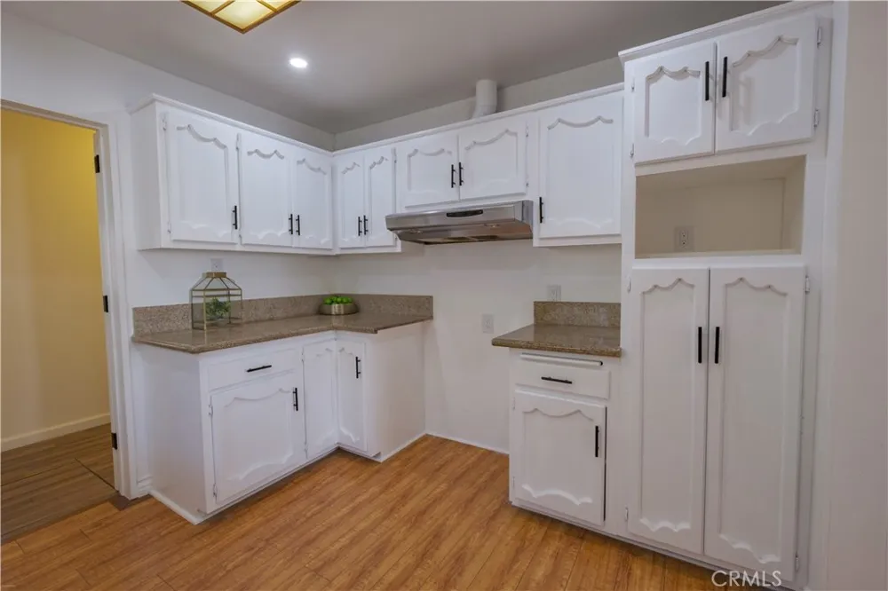 1008 S Herbert Ave Los Angeles, CA 90023